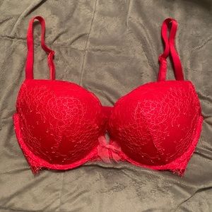 Victoria’s Secret Dream Angels Red Push Up Bra
